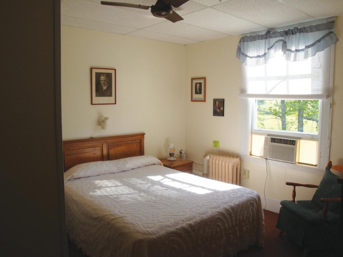 The Presidential Inn At Poland Spring Resort Kültér fotó
